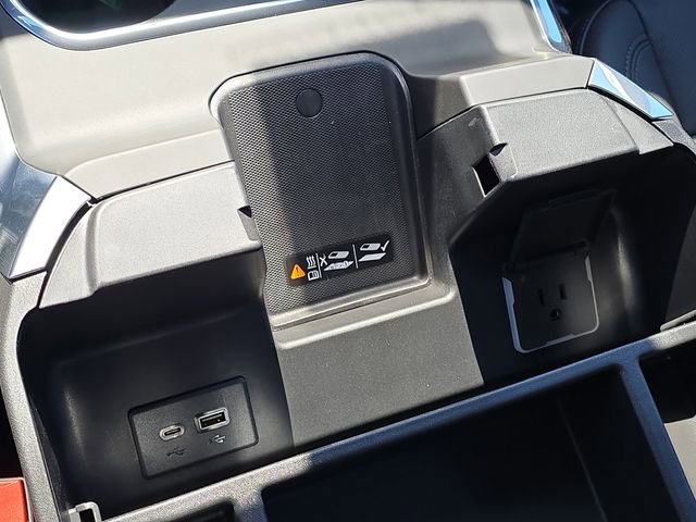 New 2026 GMC Sierra 2500 SLT w/ SLT Premium Package image 18