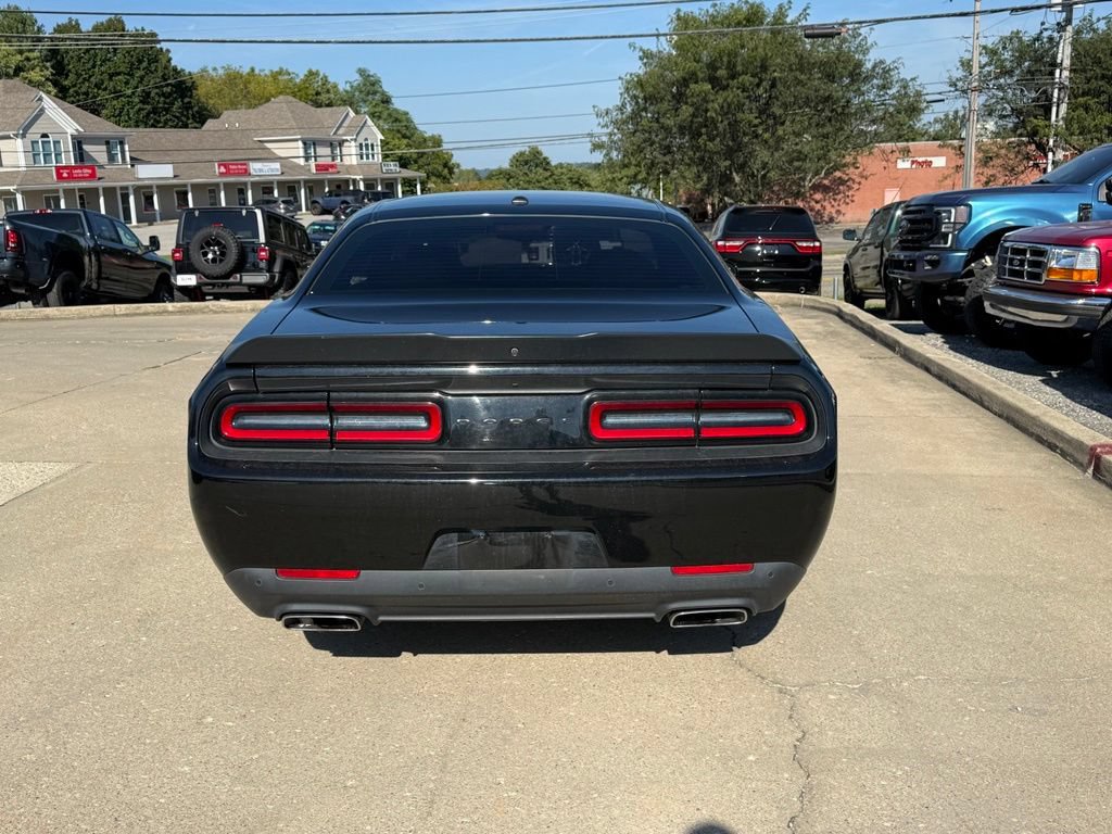 Used 2022 Dodge Challenger R/T w/ Blacktop Package RWD image 7