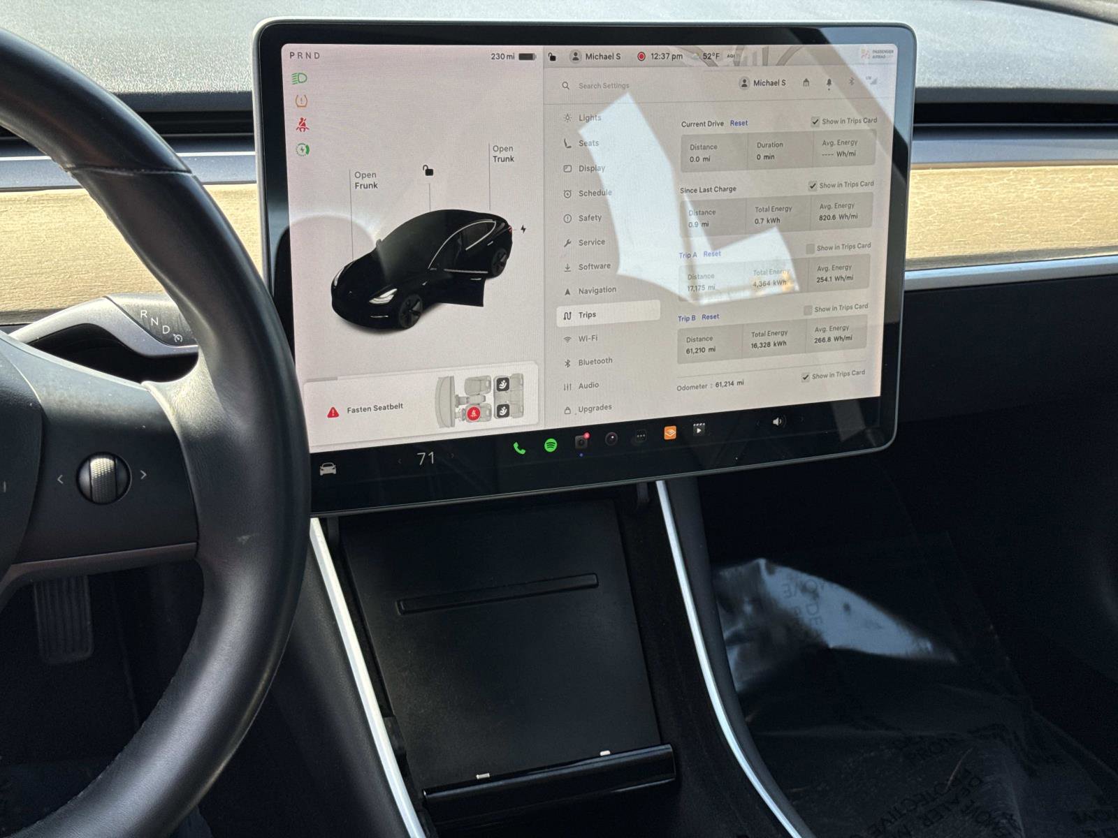 Used 2018 Tesla Model 3 Mid Range image 2