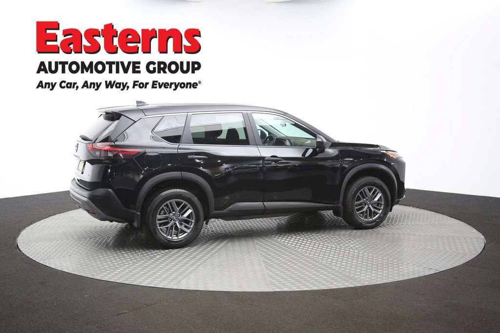 Used 2023 Nissan Rogue S AWD/4WD image 44