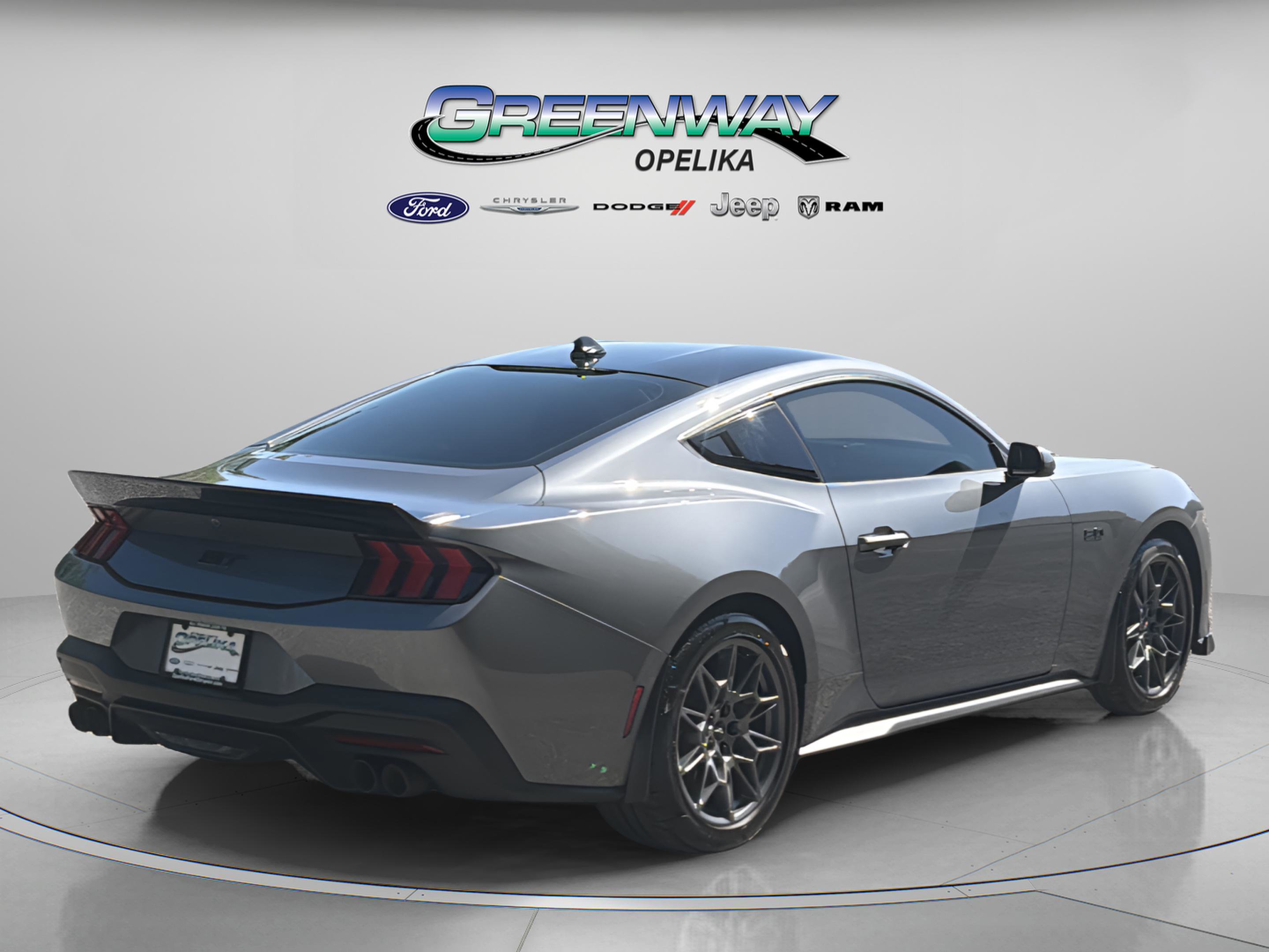 Used 2025 Ford Mustang GT RWD image 7