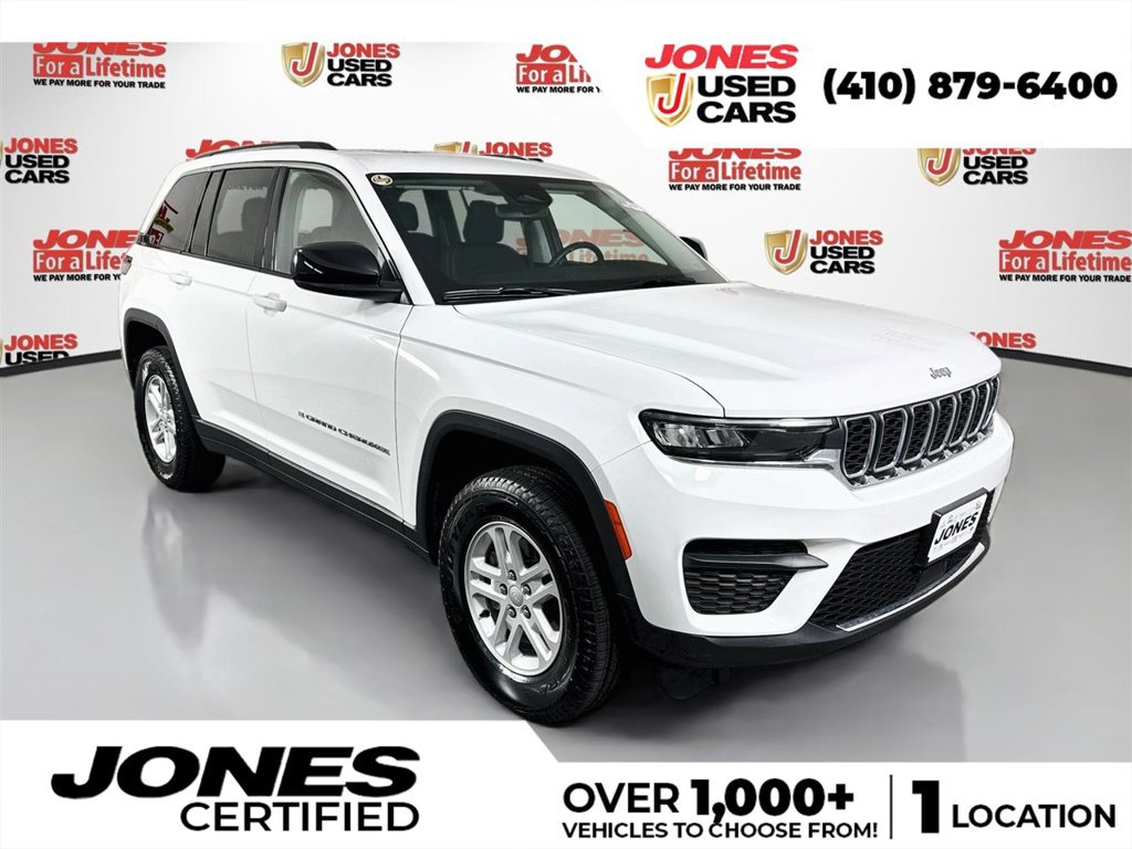 Used 2023 Jeep Grand Cherokee Laredo w/ Luxury Tech Group I