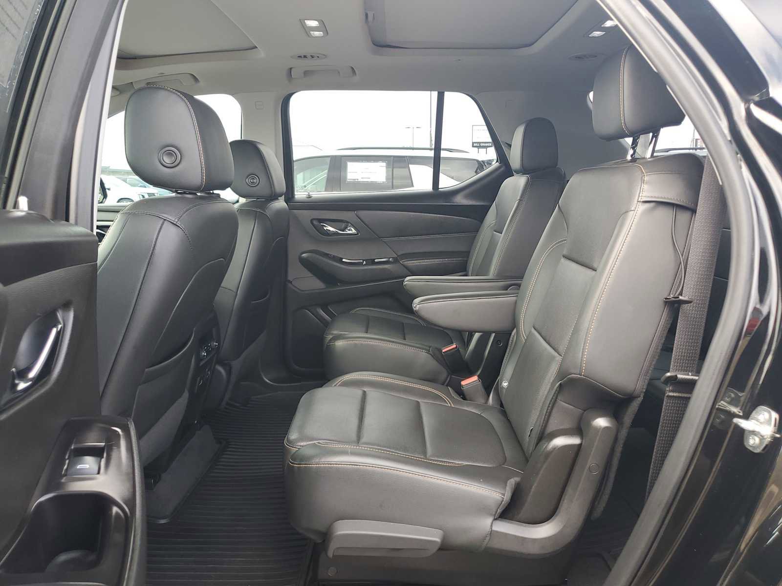 Used 2020 Chevrolet Traverse Premier w/ Redline Edition image 14