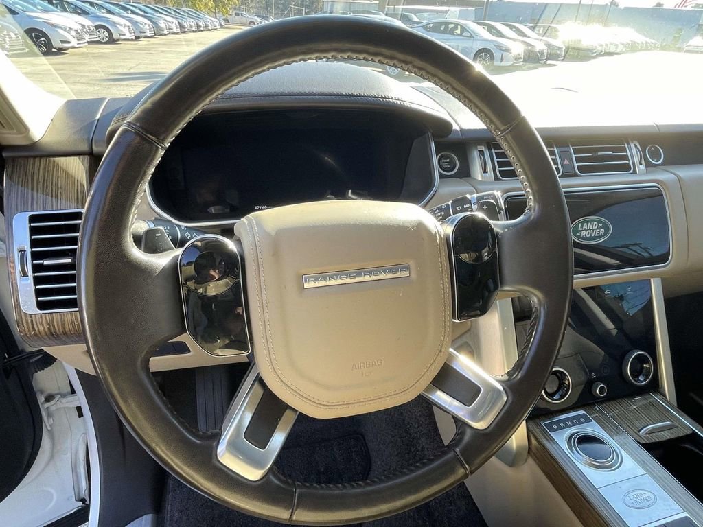 Used 2019 Land Rover Range Rover HSE image 19