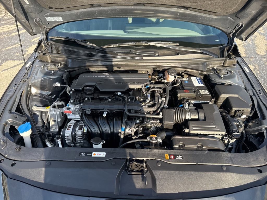 Used 2024 Hyundai Elantra SEL image 30