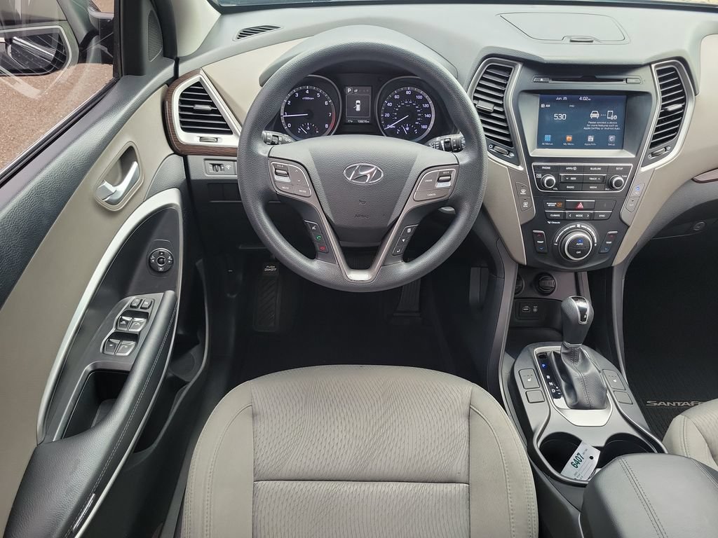 Used 2018 Hyundai Santa Fe Sport w/ 2.4L Value Package 02 FWD image 11