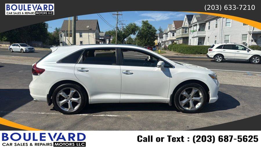 Used 2013 Toyota Venza Limited AWD/4WD image 8