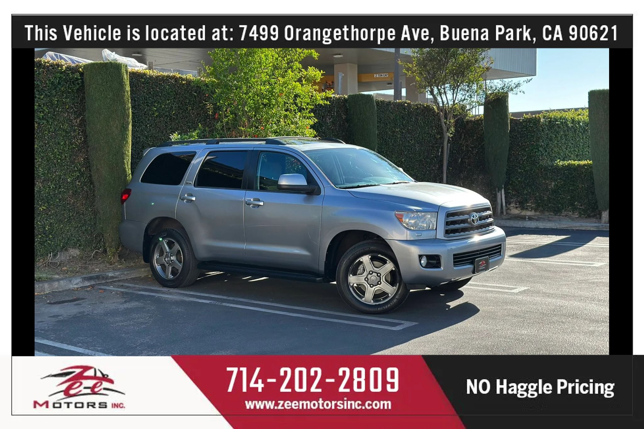 Used 2012 Toyota Sequoia SR5 w/ Sport Appearance Pkg image 2