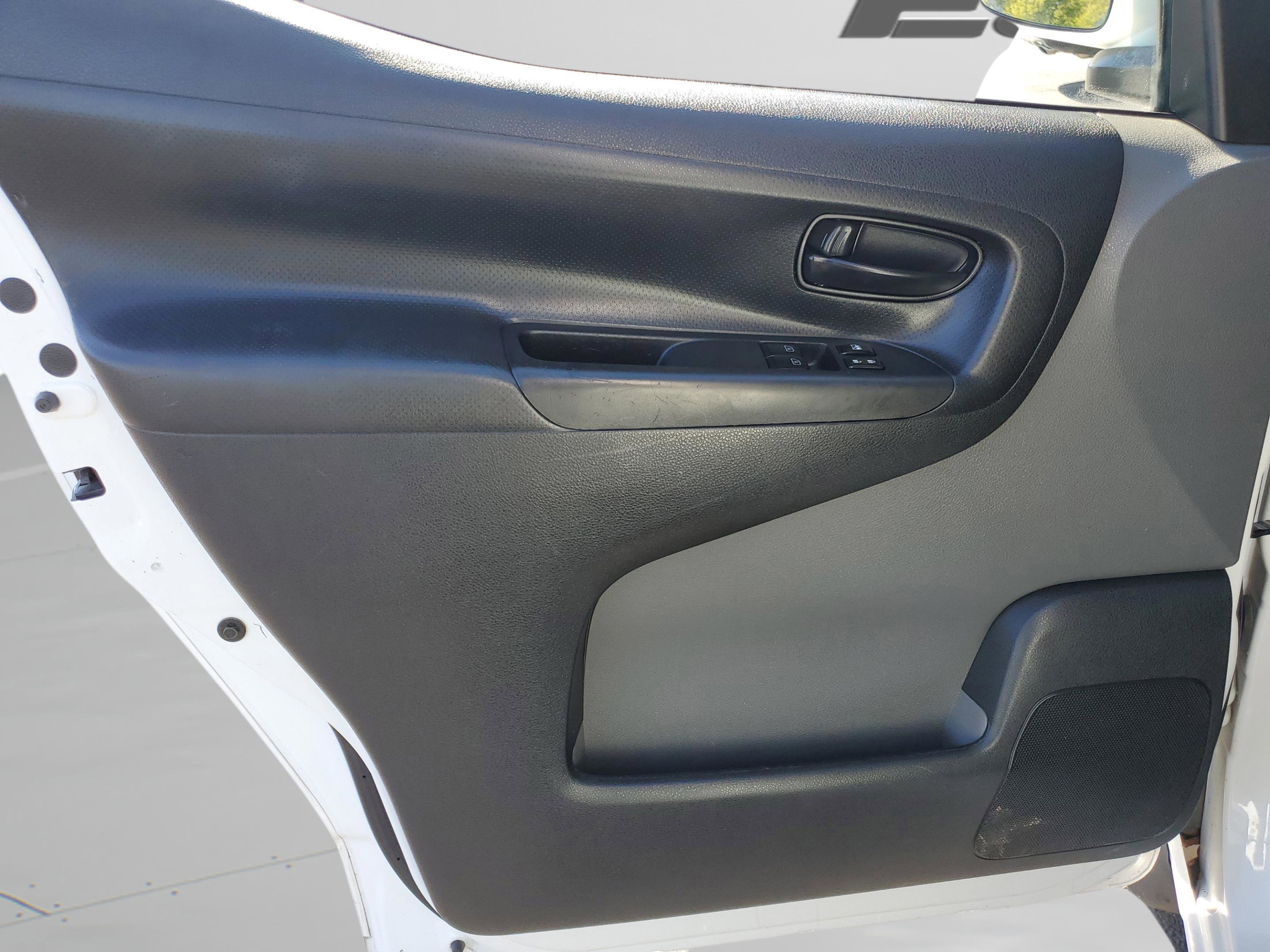 Used 2021 Nissan NV200 SV FWD image 16