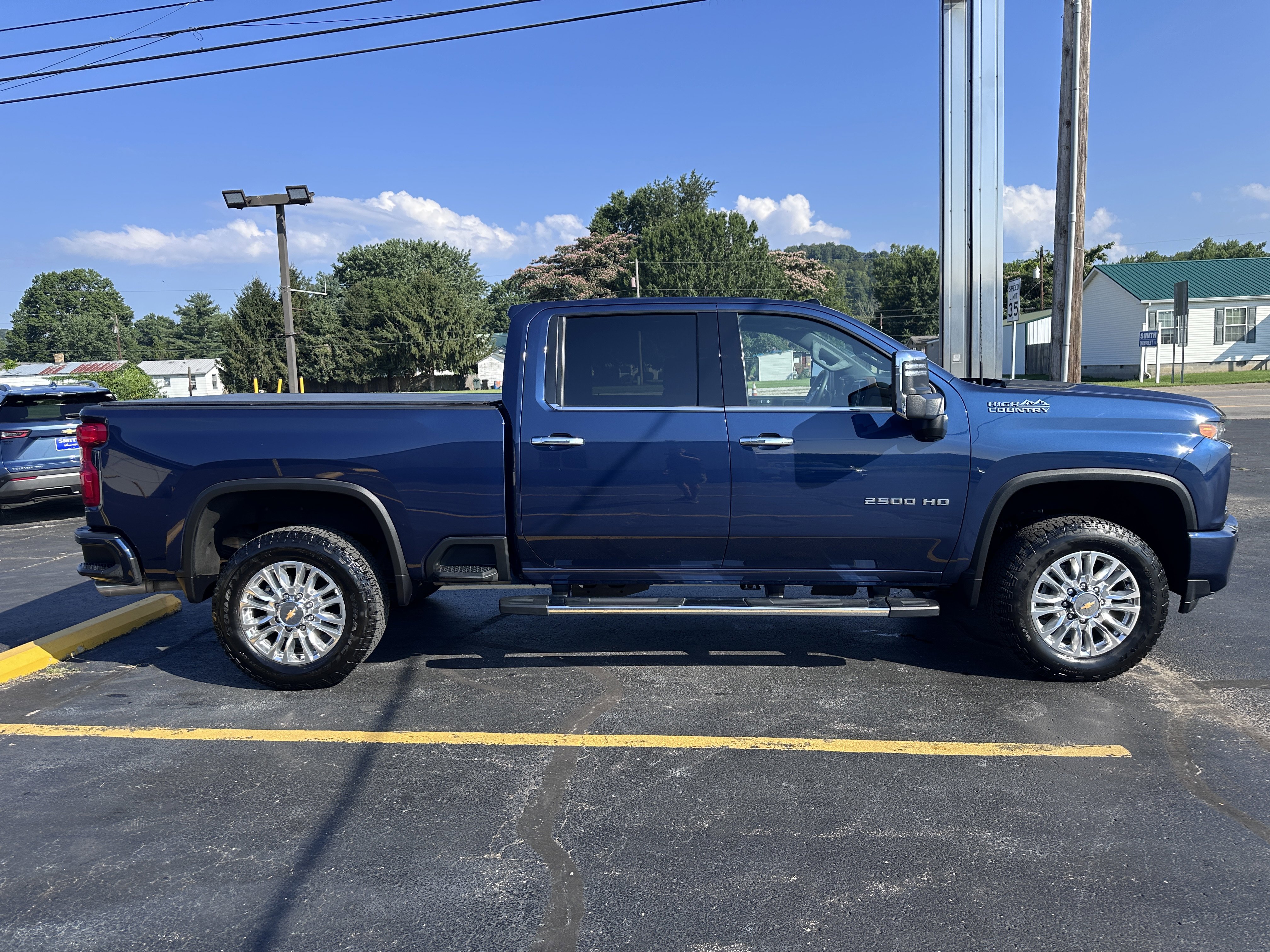 Used 2023 Chevrolet Silverado 2500 High Country image 7