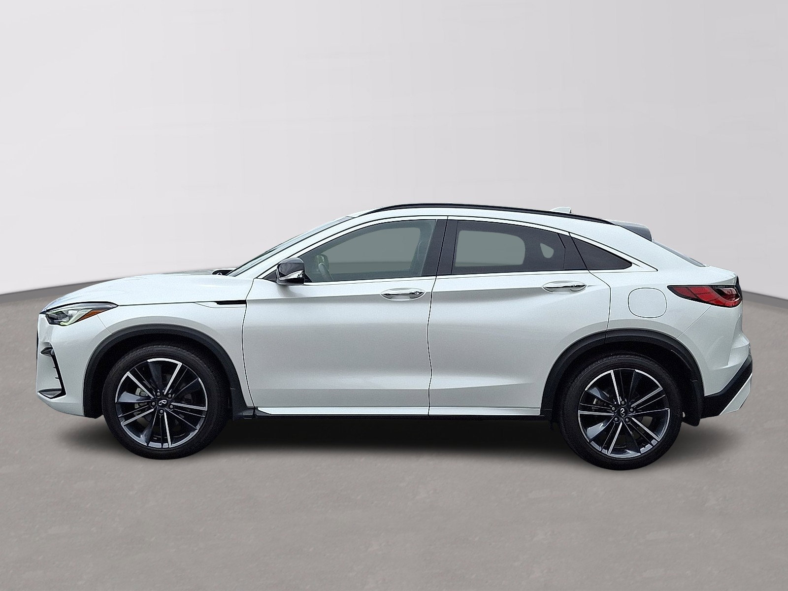 Used 2024 INFINITI QX55 Luxe w/ Cargo Package AWD/4WD image 7