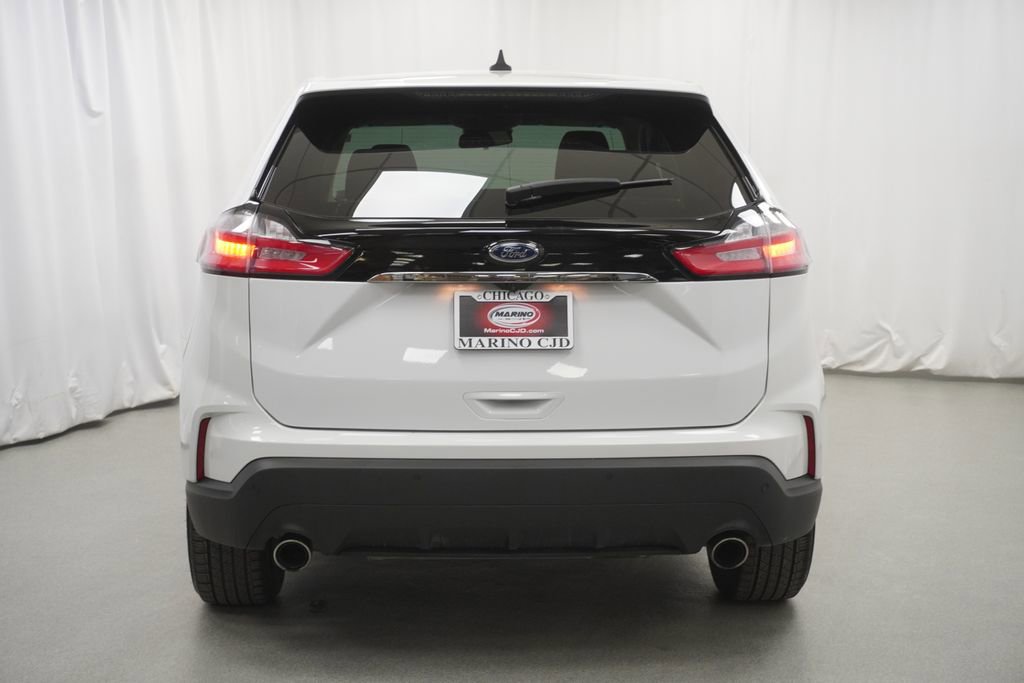 Used 2020 Ford Edge SE image 11