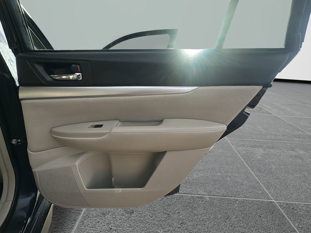 Used 2012 Subaru Outback 2.5i Premium w/ All-Weather Pkg image 16