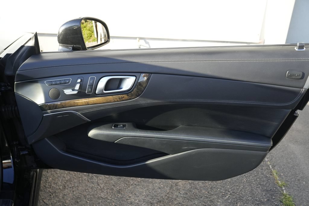 Used 2015 Mercedes-Benz SL 400 w/ Premium I Package image 26