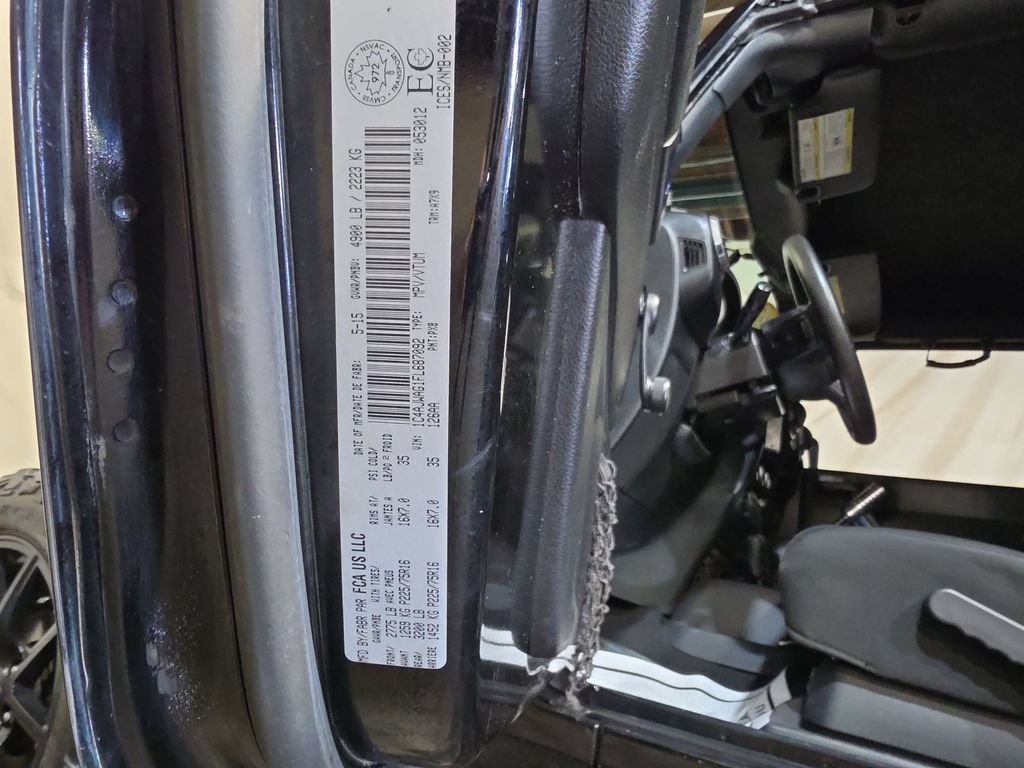 Used 2015 Jeep Wrangler Sport AWD/4WD image 24
