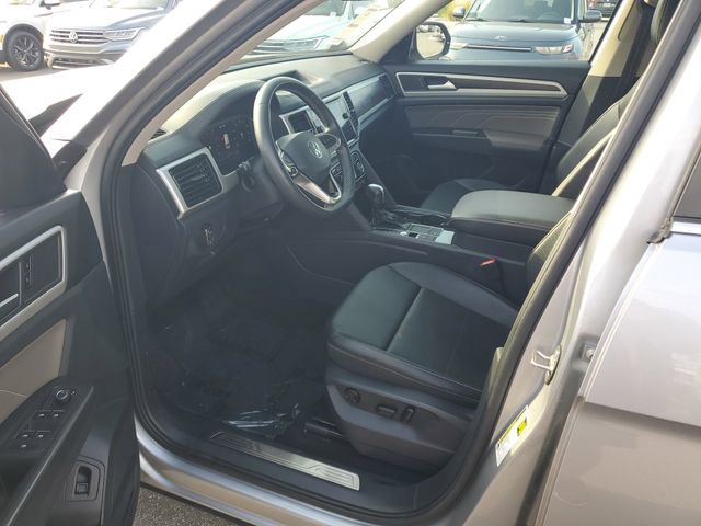 Certified 2023 Volkswagen Atlas SE image 18