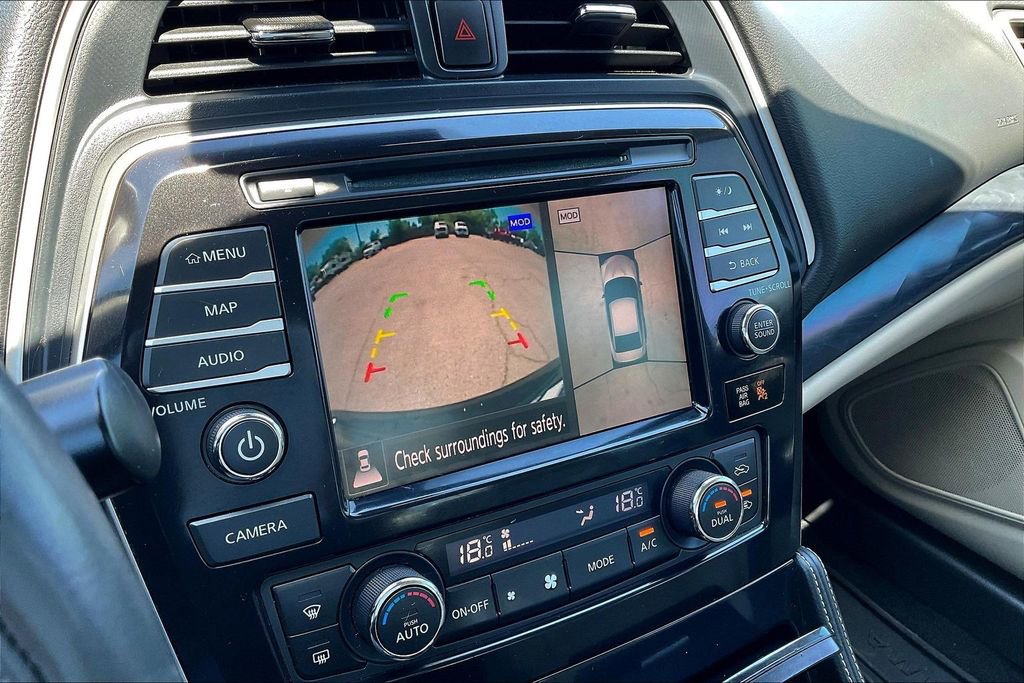 Used 2022 Nissan Maxima Platinum FWD image 22