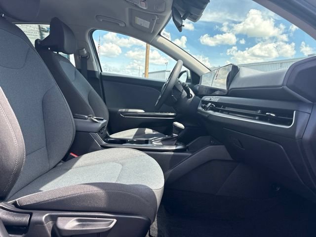 Used 2025 Kia K4 FWD image 11