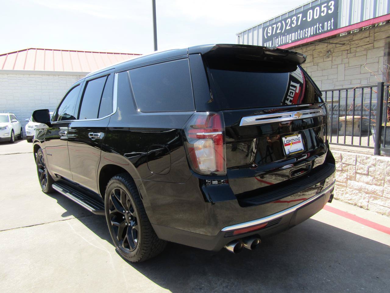 Used 2021 Chevrolet Tahoe High Country AWD/4WD image 3