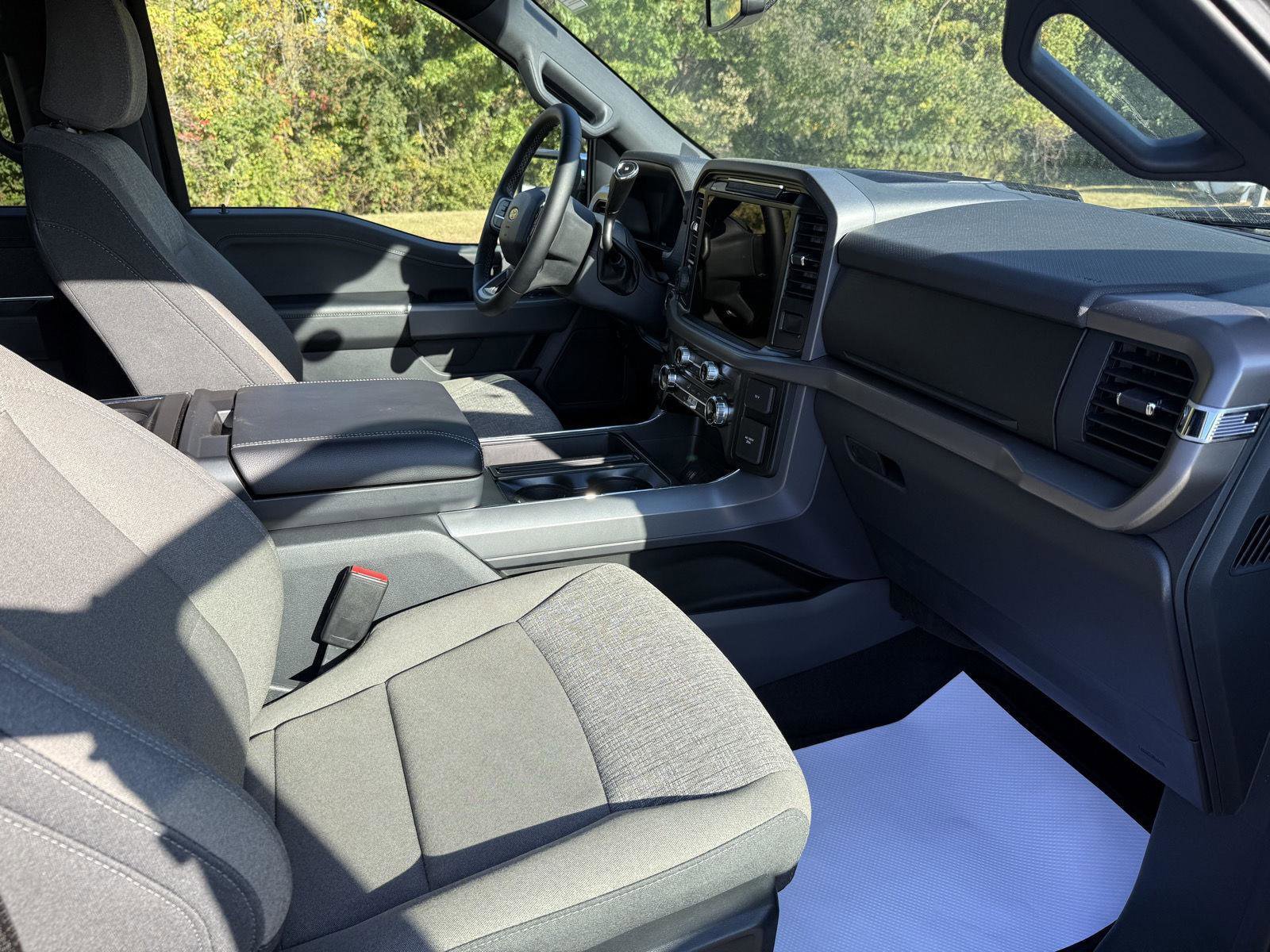 New 2025 Ford F150 XLT w/ Equipment Group 302A MID image 22