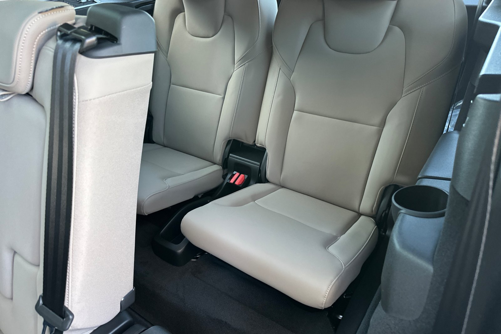 New 2027 Volvo XC90 B6 Plus AWD/4WD image 12
