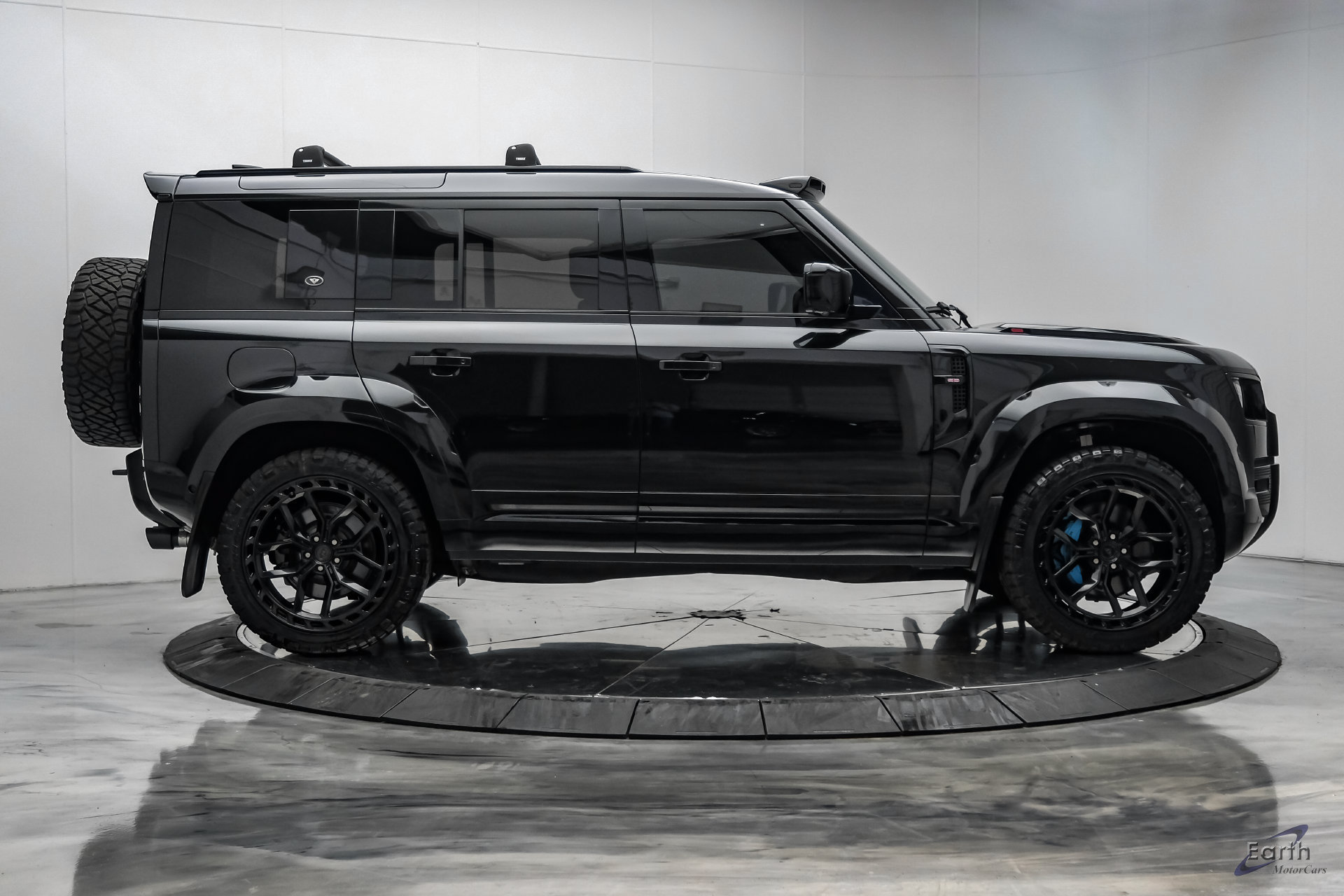 Used 2022 Land Rover Defender 110 V8 AWD/4WD image 20