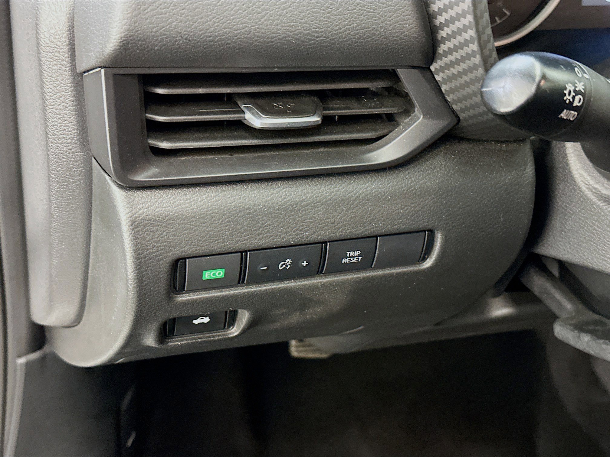 Used 2024 Nissan Sentra S FWD image 17