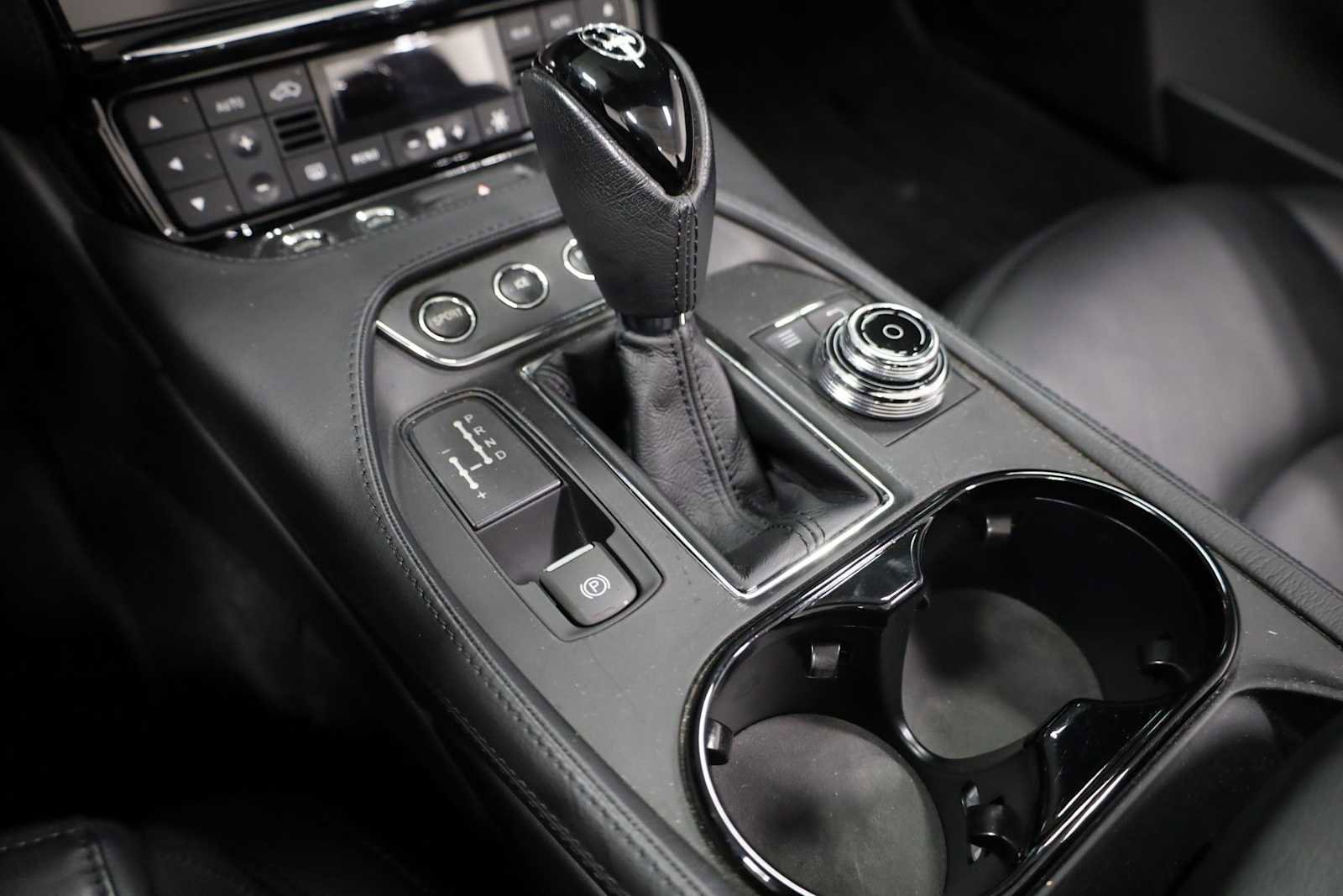 Used 2018 Maserati GranTurismo Sport image 23