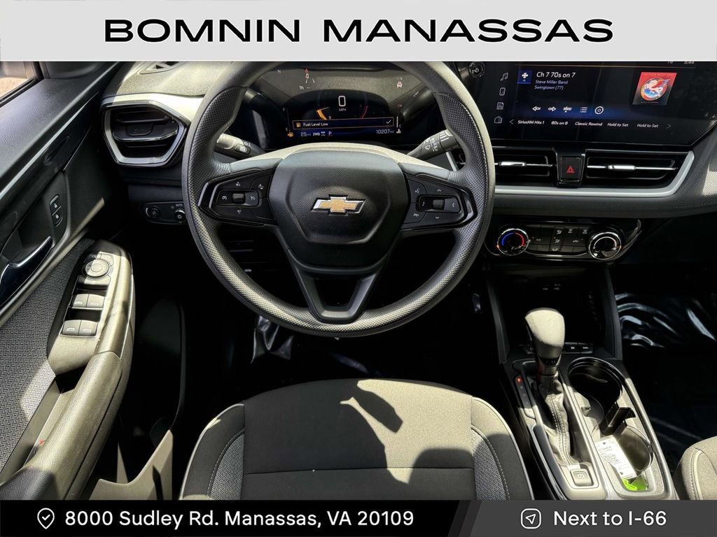 Used 2024 Chevrolet TrailBlazer LT w/ Driver Confidence Package image 16