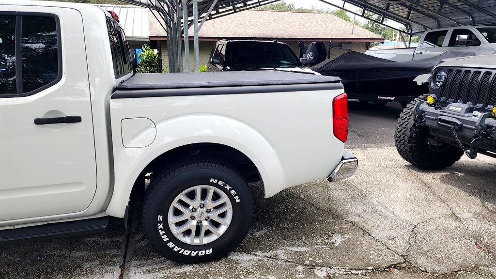 Used 2019 Nissan Frontier SV image 4
