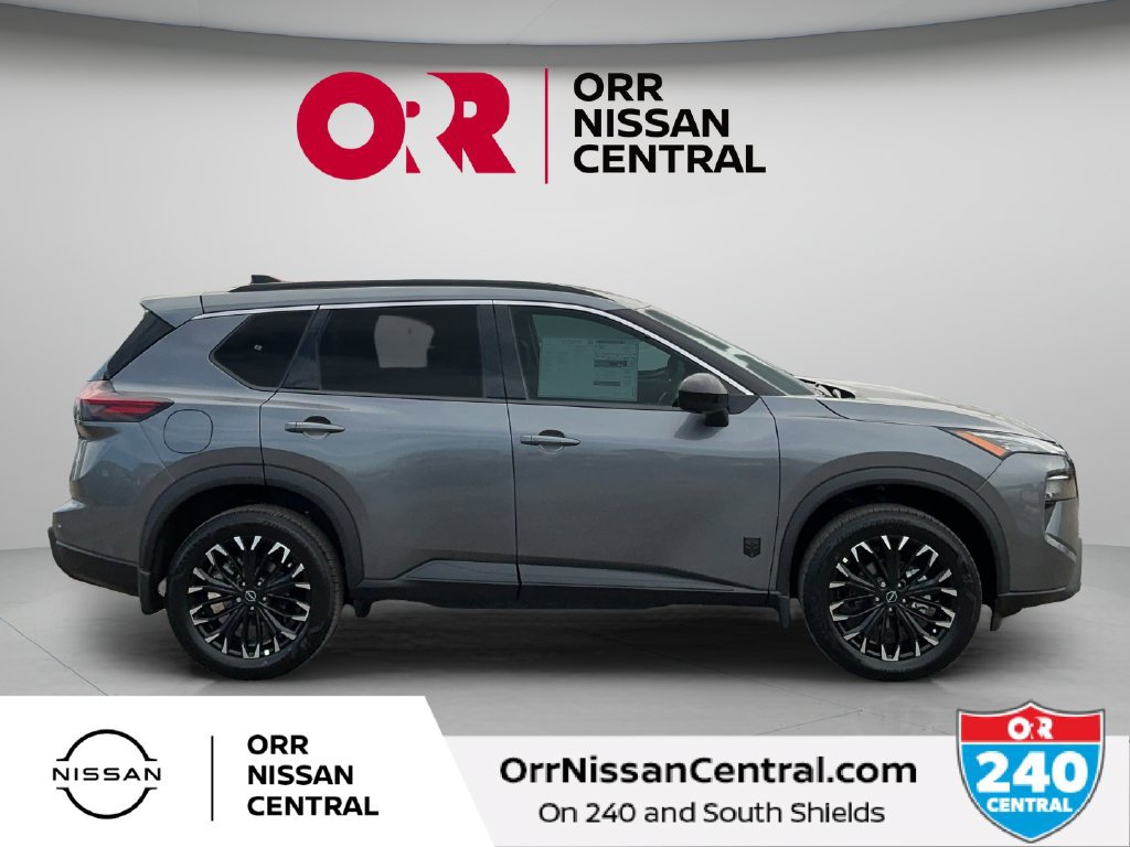 New 2027 Nissan Rogue Dark Armor FWD image 4