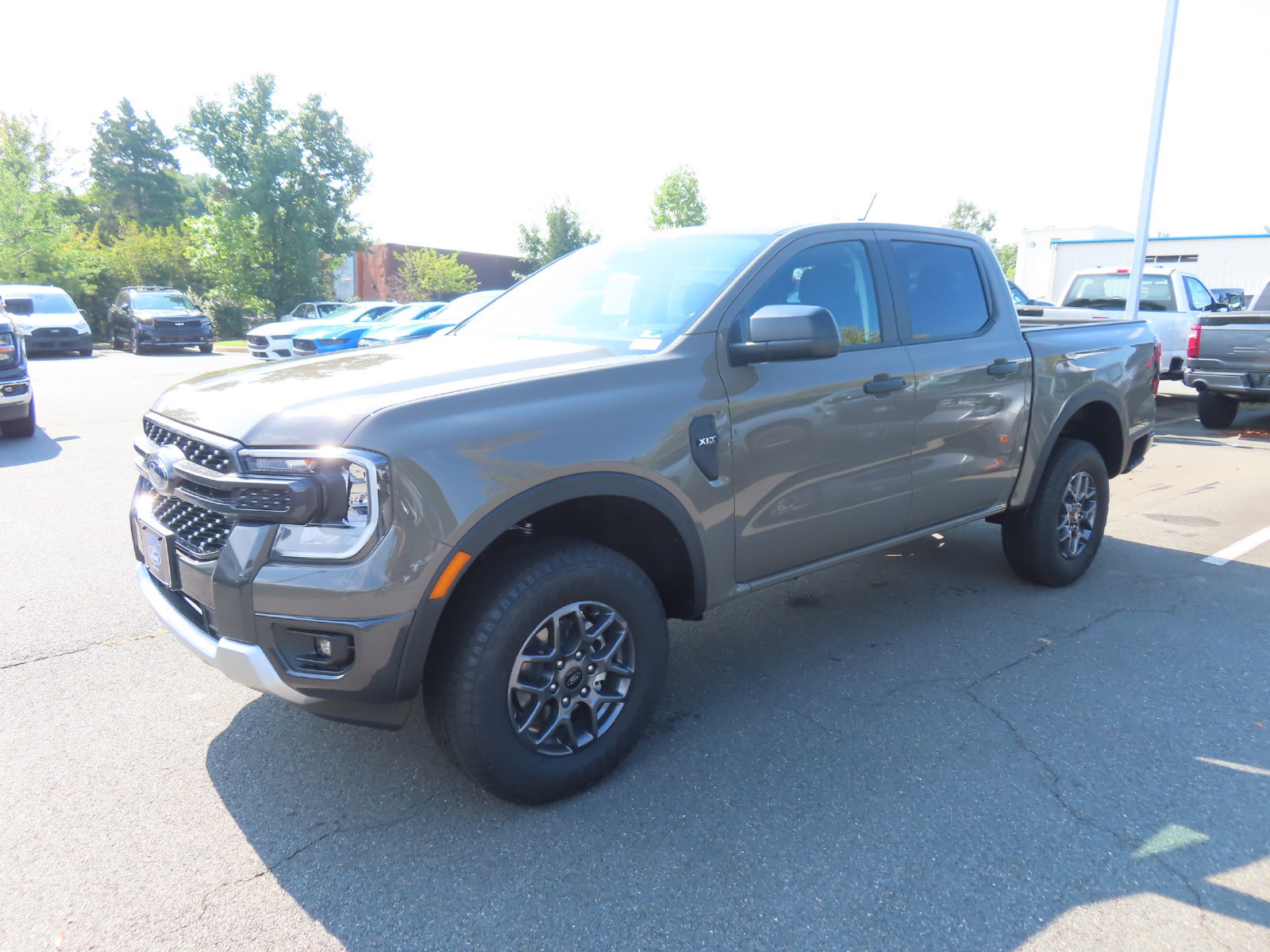 New 2026 Ford Ranger XLT w/ Convenience Package AWD/4WD image 3