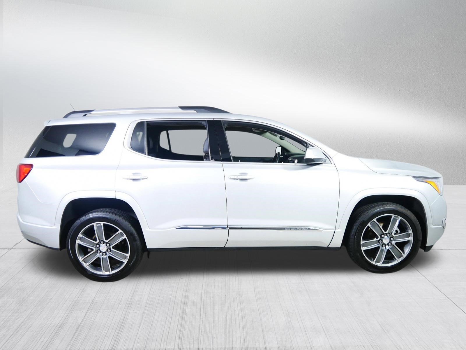 Certified 2017 GMC Acadia Denali image 8
