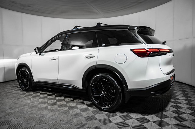 New 2026 INFINITI QX60 Sport w/ Dark Cargo Package image 3