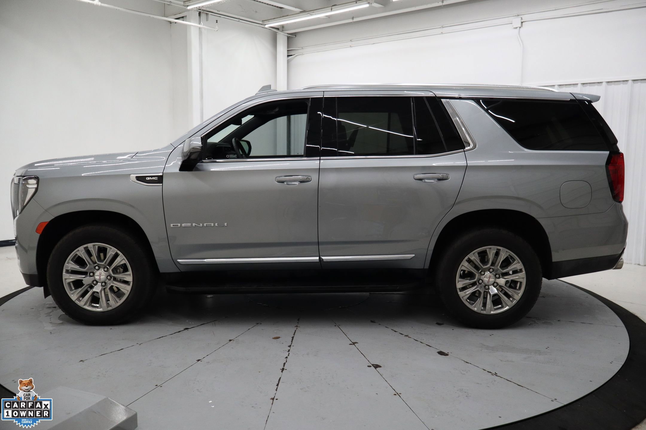 Used 2024 GMC Yukon Denali image 9