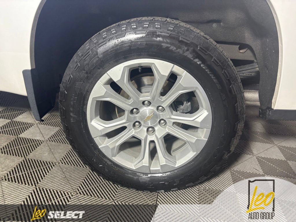 Used 2024 Chevrolet Silverado 1500 LTZ AWD/4WD image 22