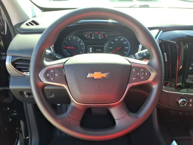 Used 2020 Chevrolet Traverse LS image 18