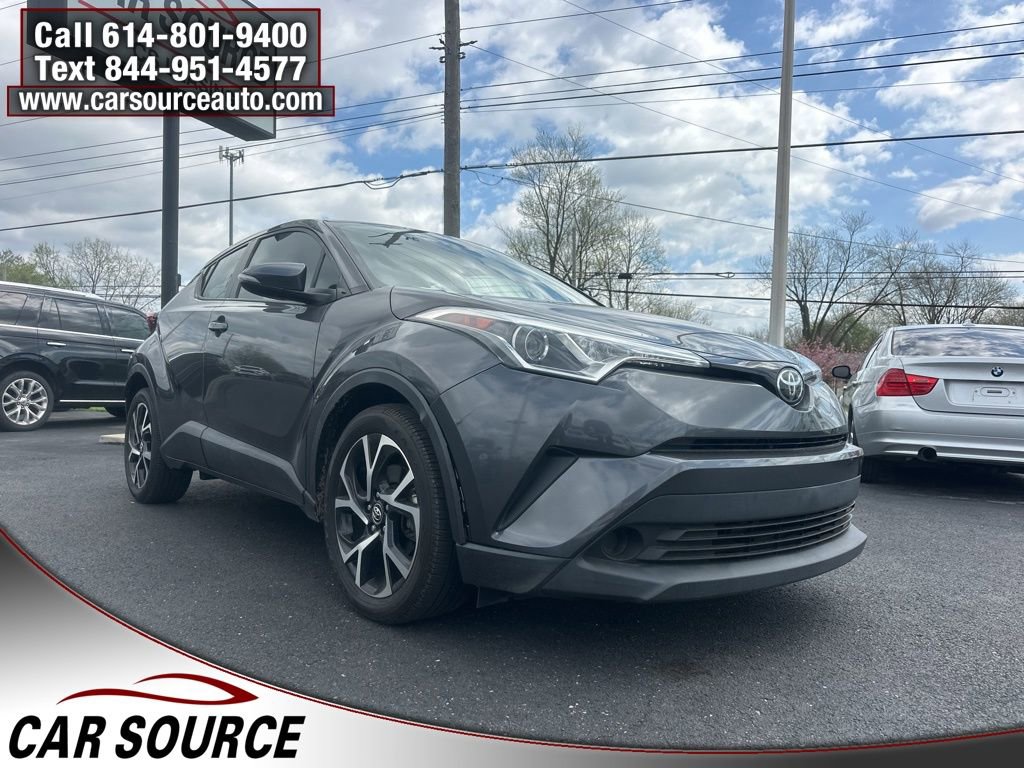 Used 2018 Toyota C-HR XLE image 3