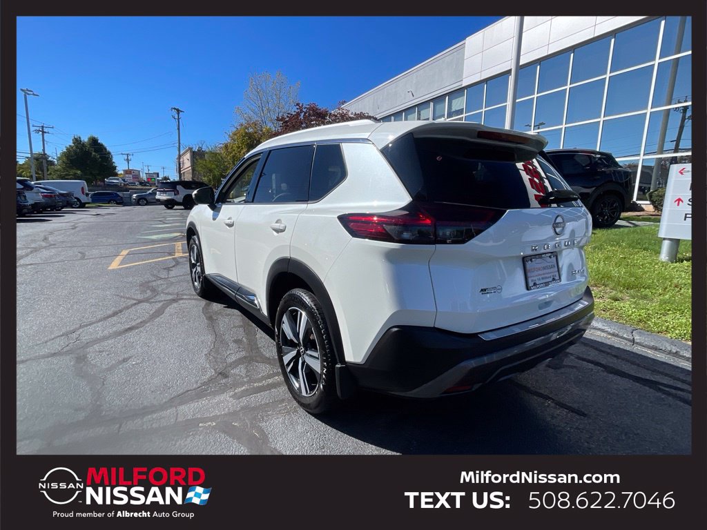 Certified 2023 Nissan Rogue SL AWD/4WD image 3