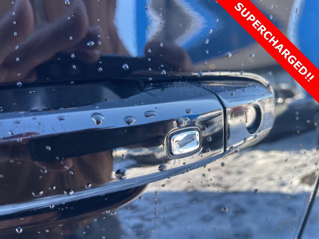 Used 2019 Chevrolet Tahoe Premier w/ RST 6.2L Performance Edition image 11