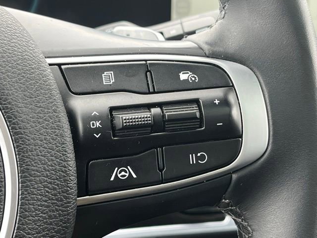 Certified 2025 Kia Sportage EX w/ EX Premium Package image 32