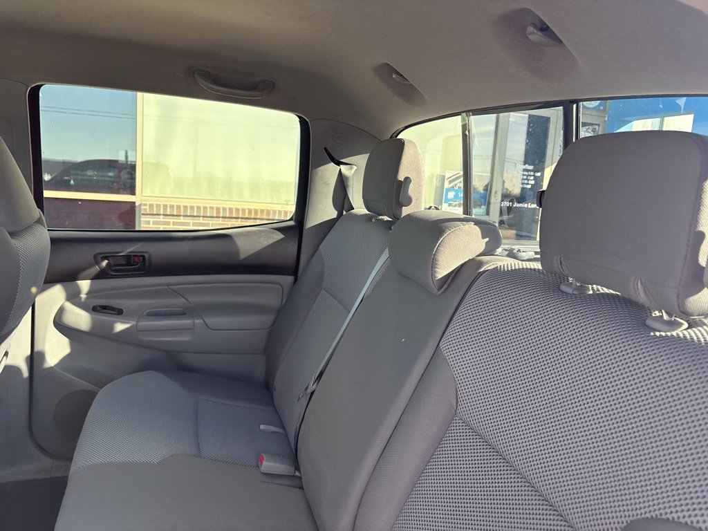 Used 2015 Toyota Tacoma 4x4 Double Cab image 35