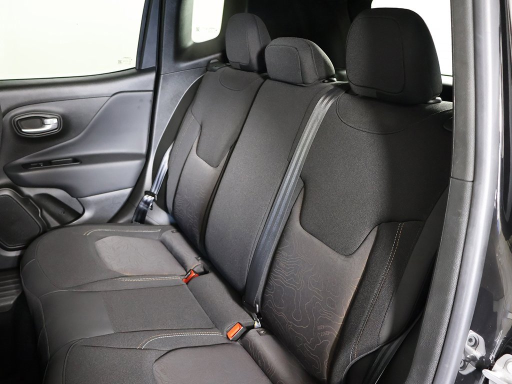 Used 2023 Jeep Renegade Latitude image 27