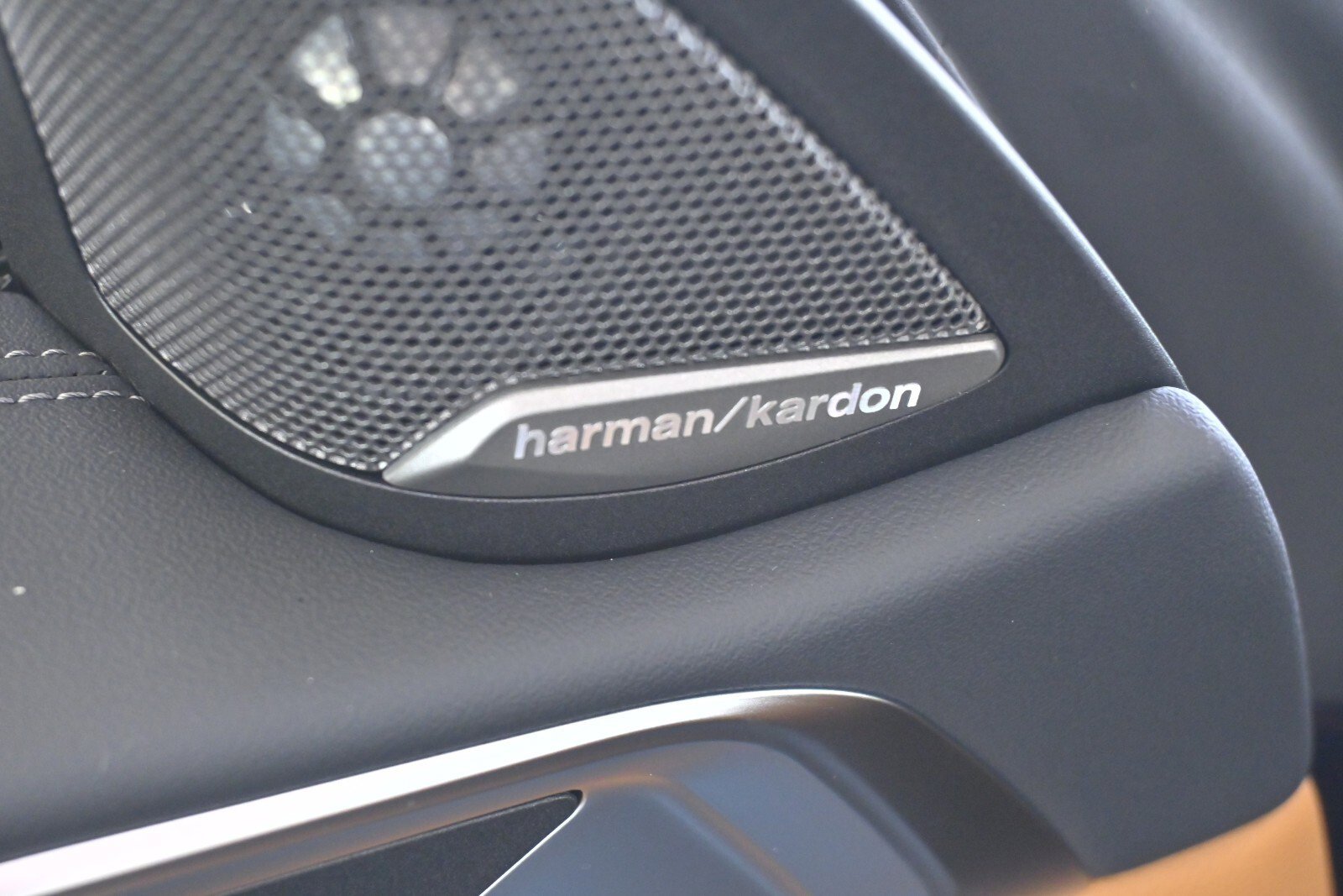 New 2026 BMW 440i xDrive Convertible image 17