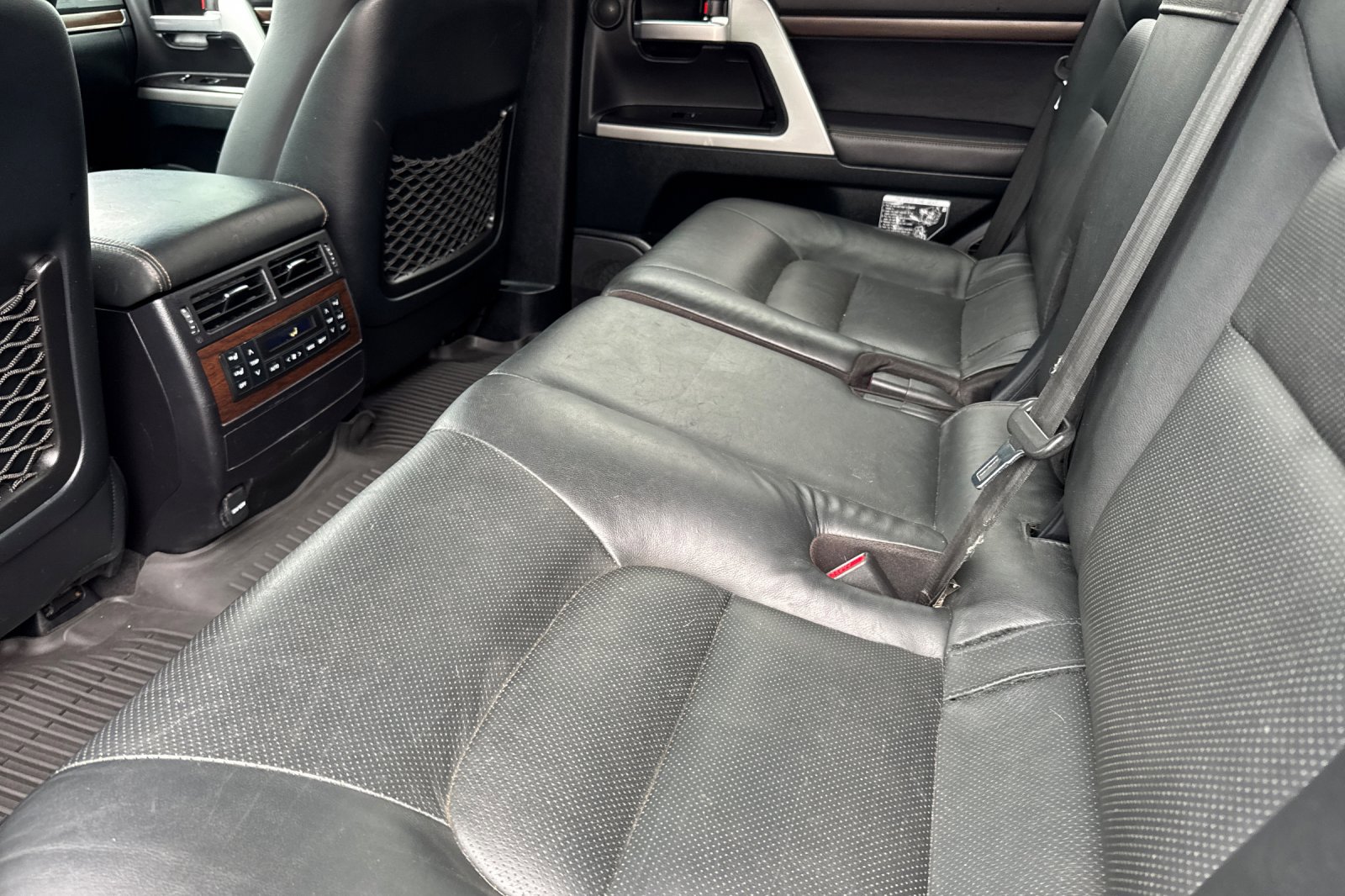 Used 2021 Toyota Land Cruiser Heritage Edition image 12