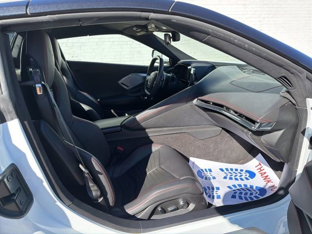 Used 2020 Chevrolet Corvette Stingray Premium Conv w/ 3LT Preferred Equipment Group image 18