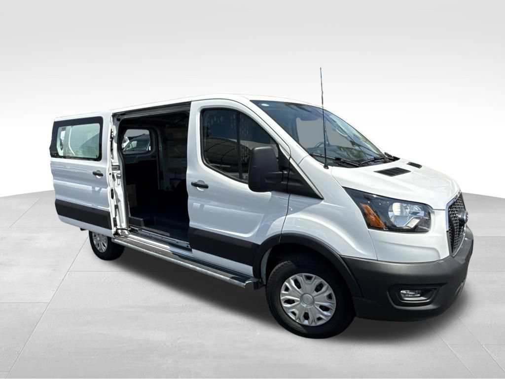 Used 2025 Ford Transit 250 Low Roof w/ Exterior Upgrade Package RWD image 6