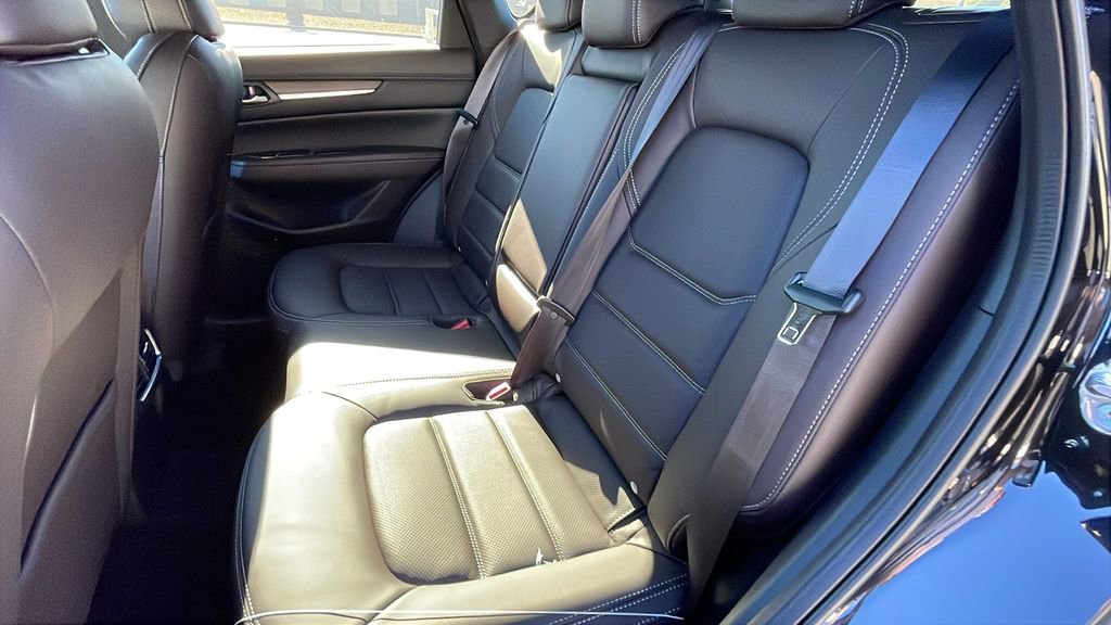 New 2025 MAZDA CX-5 Signature image 16