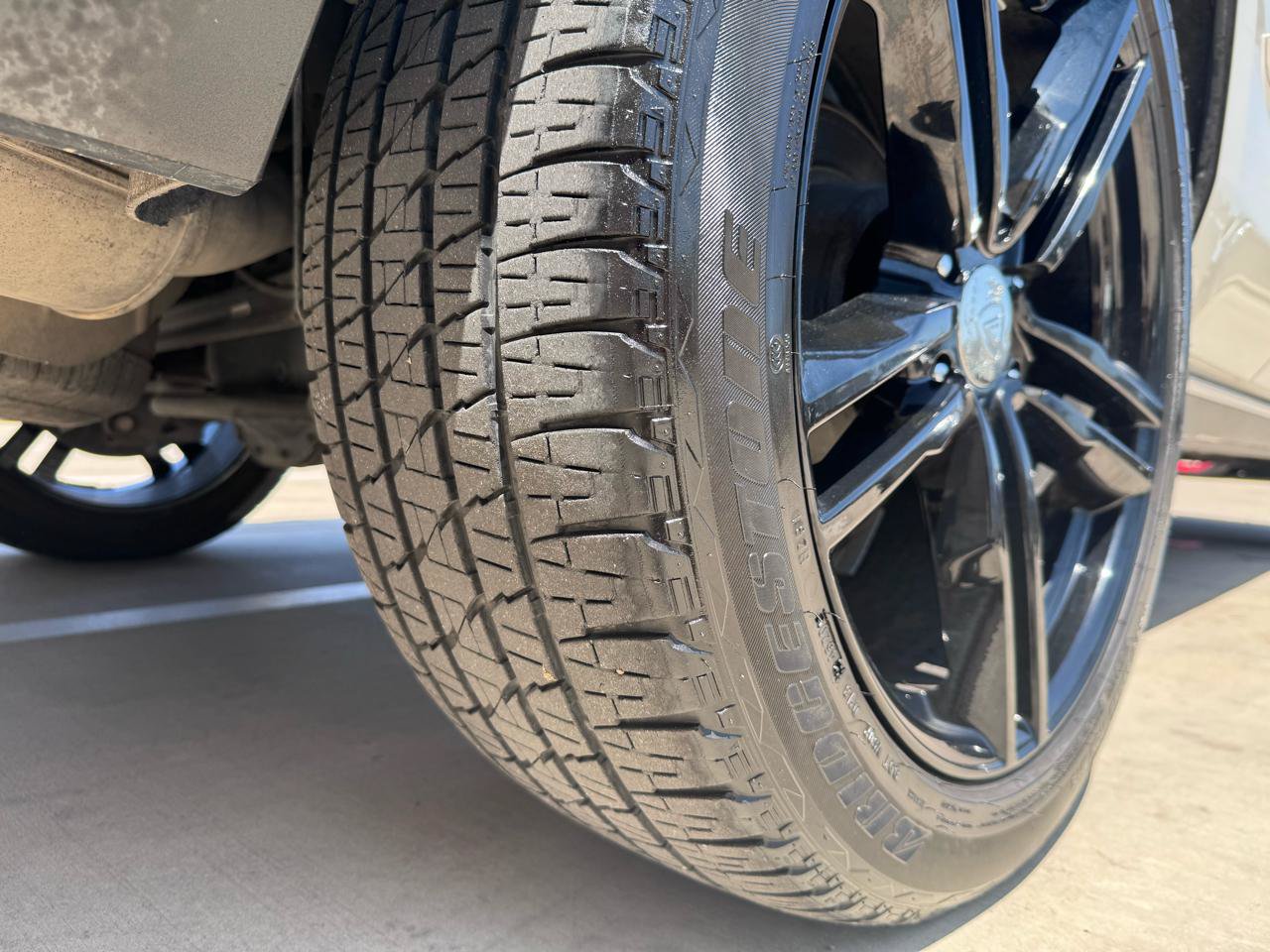 Used 2015 Cadillac Escalade Premium RWD image 12