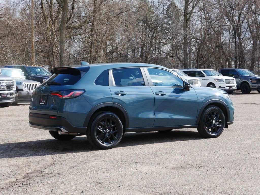 Used 2024 Honda HR-V Sport image 3